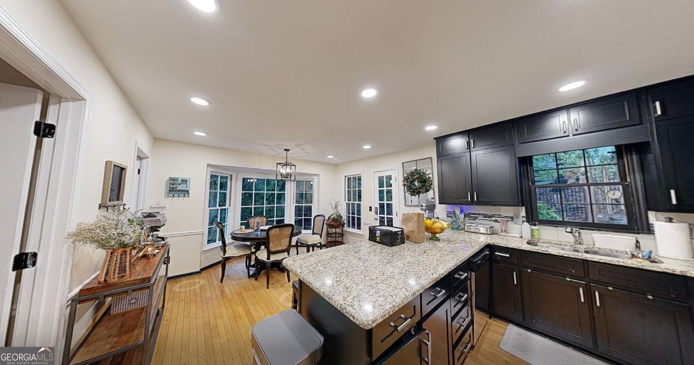 9156 Branch Valley Way Roswell - 26