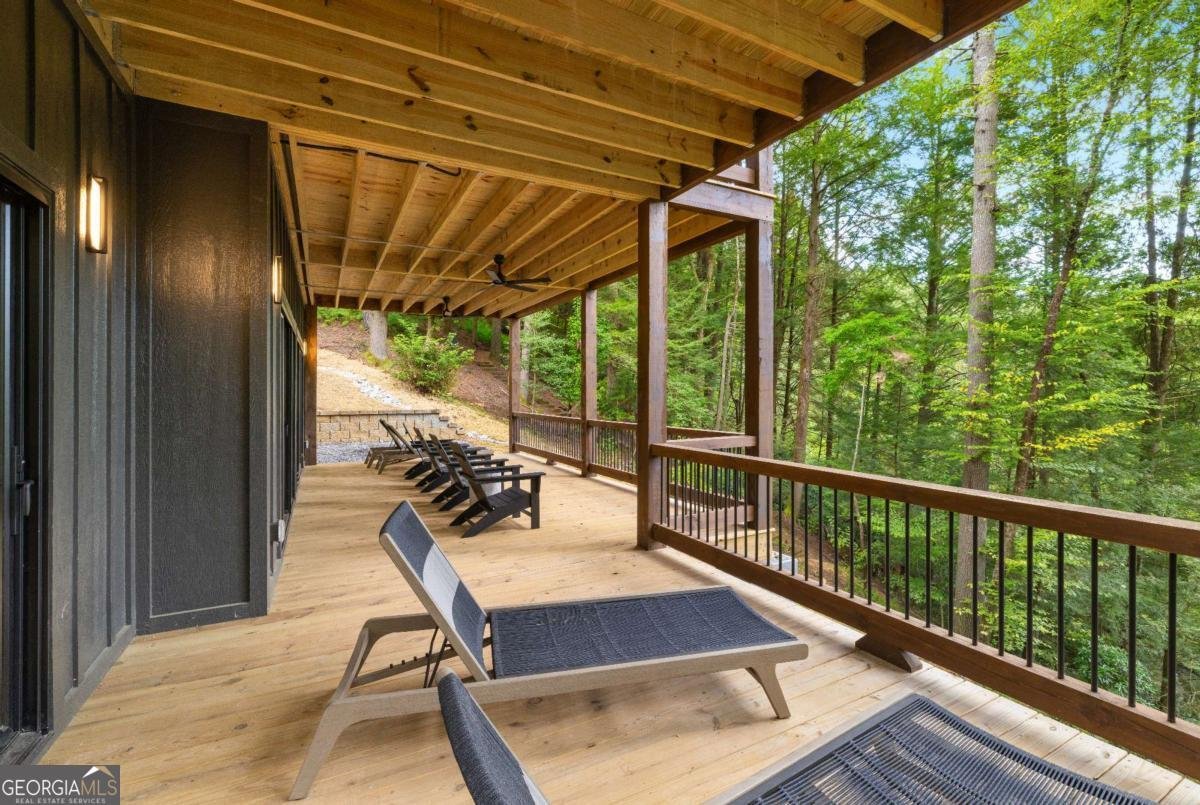 27 Riverview Lane Cherry Log - 45