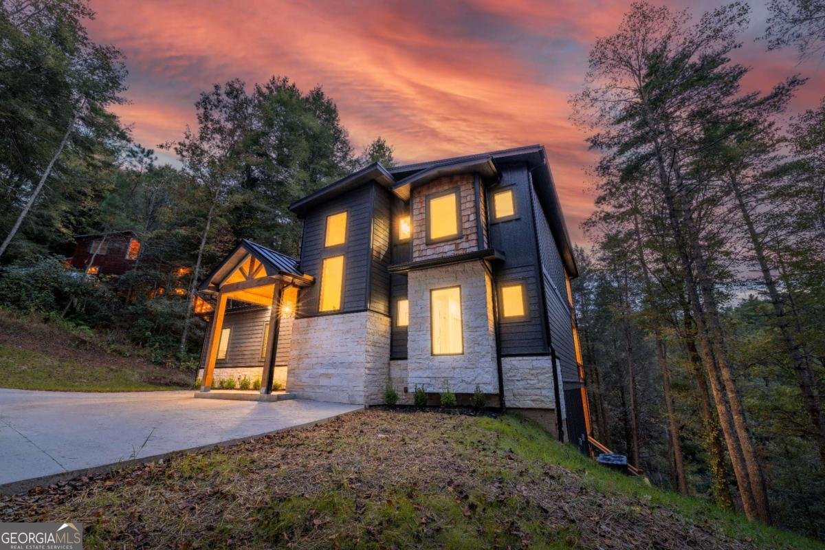 27 Riverview Lane Cherry Log - 50