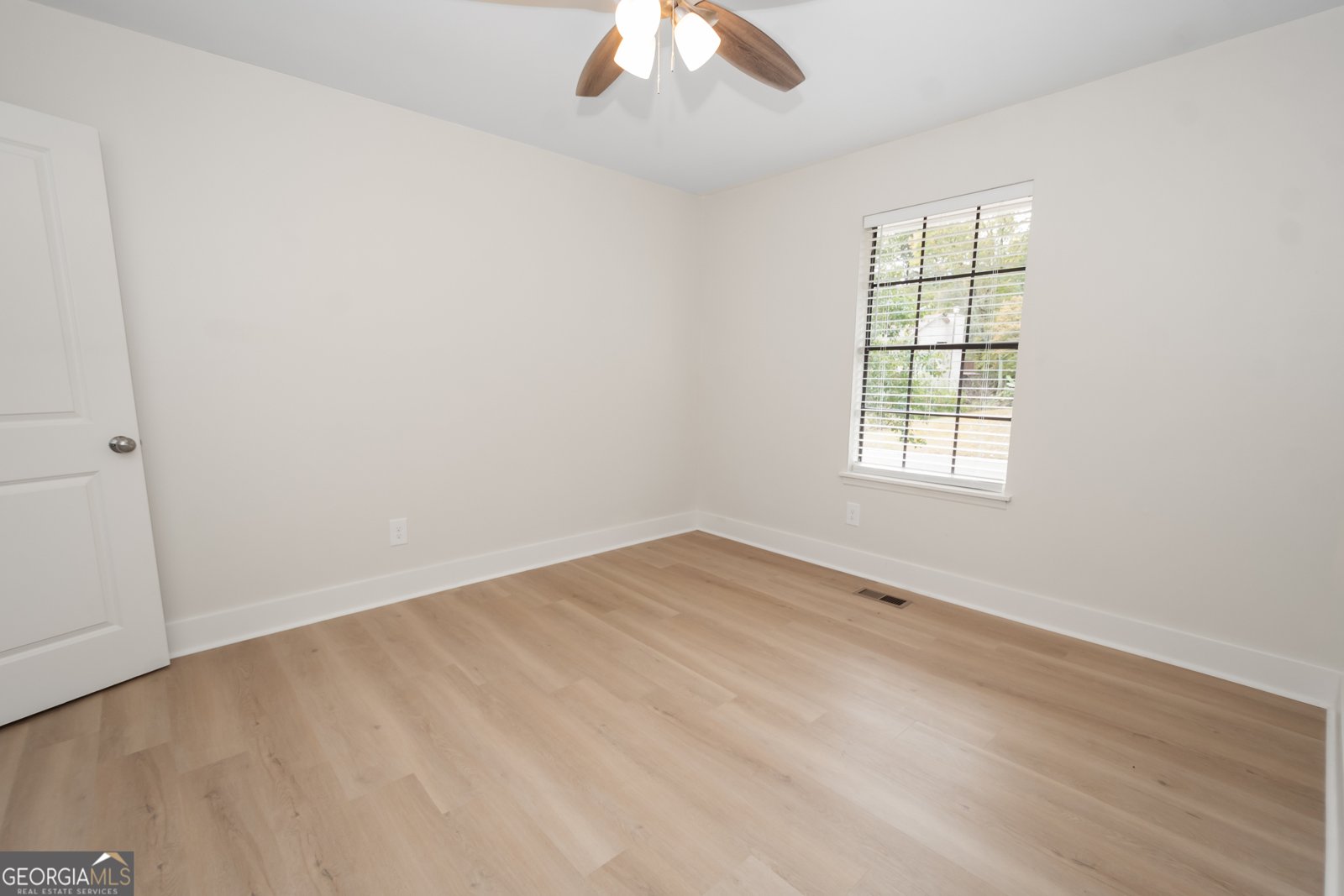 2432 Mistletoe Lane Snellville - 17