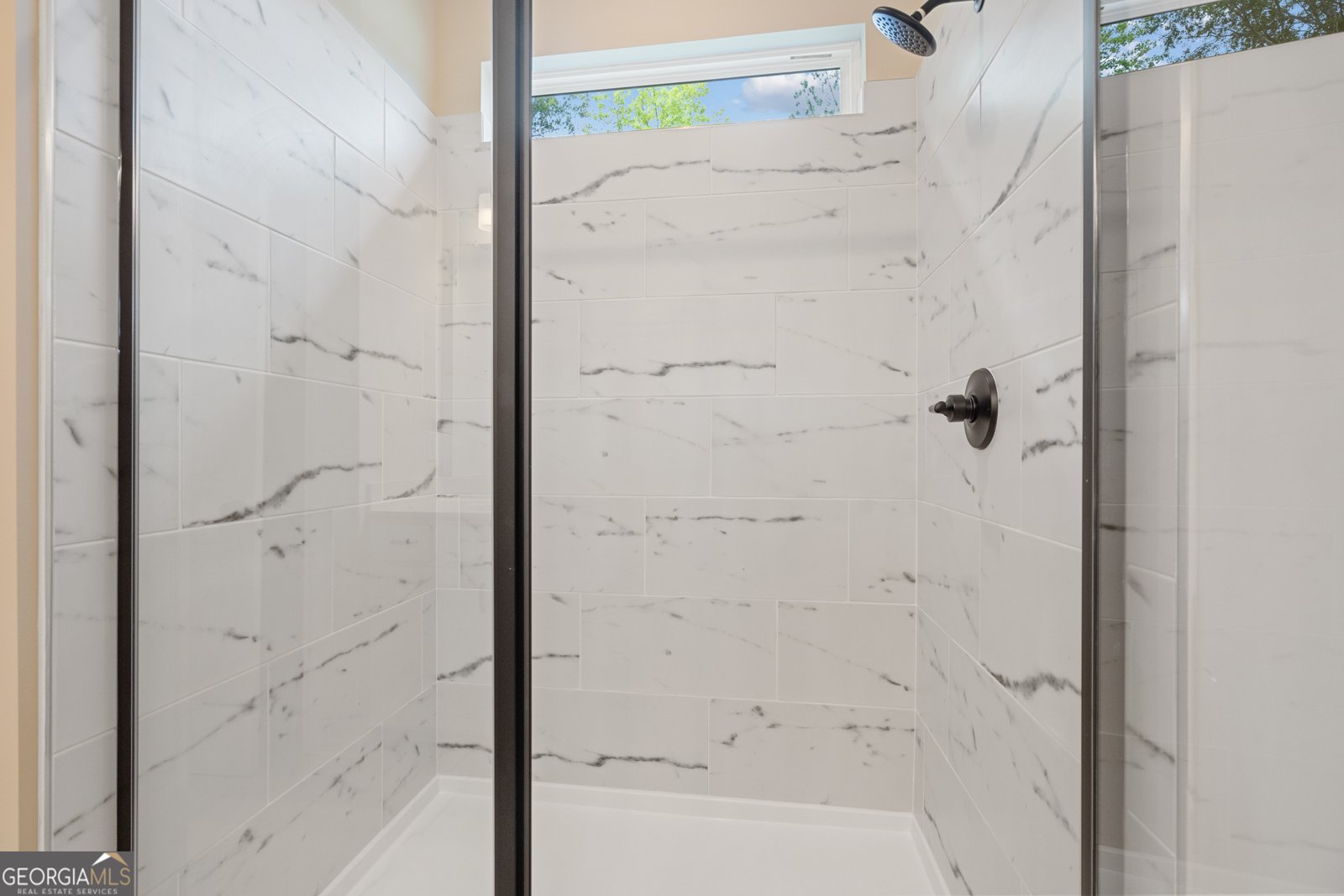 250 Shantz Way Byron - 16