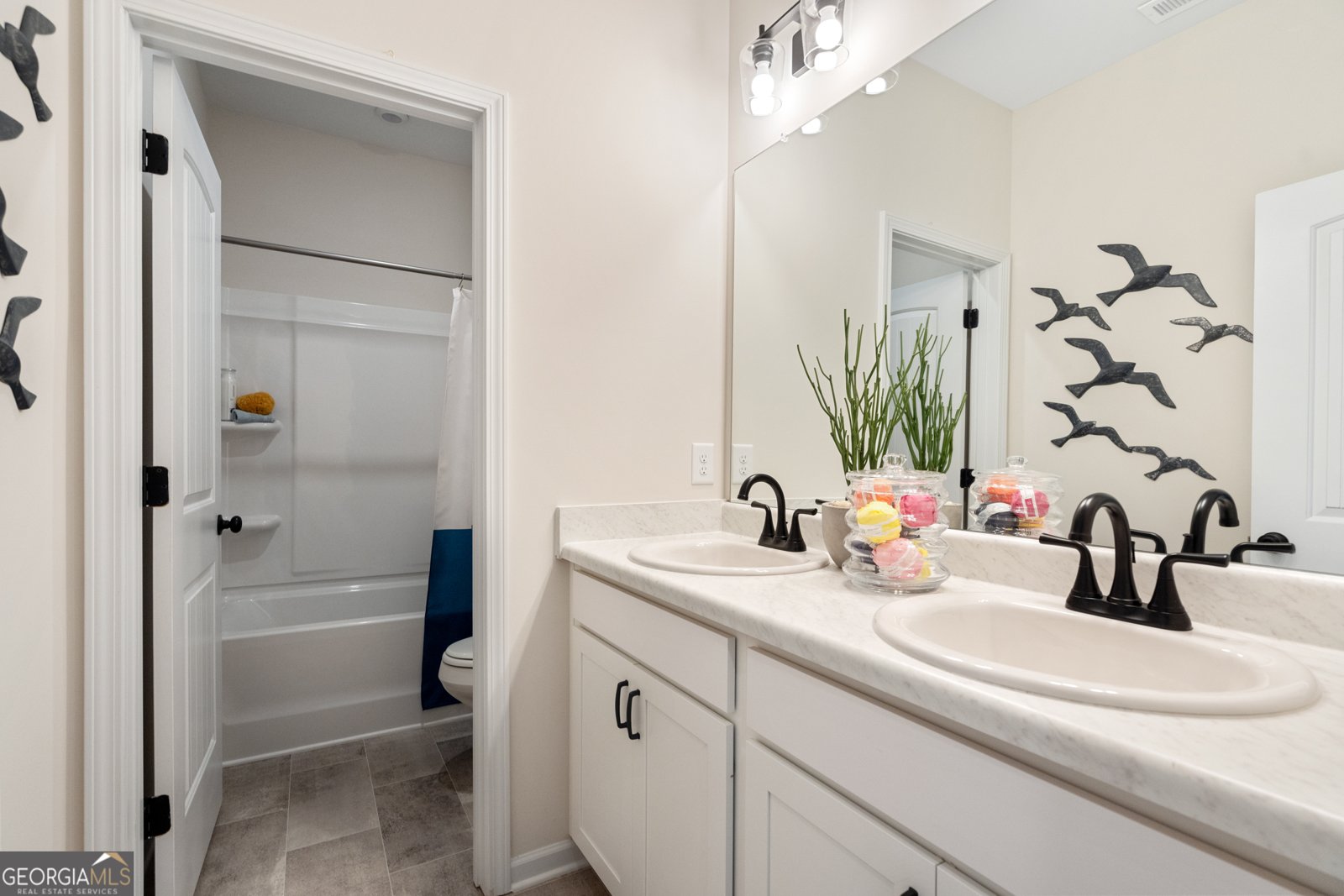 250 Shantz Way Byron - 19