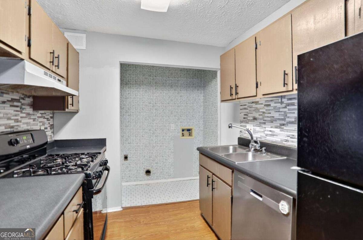 406 Smokerise Circle Marietta - 1