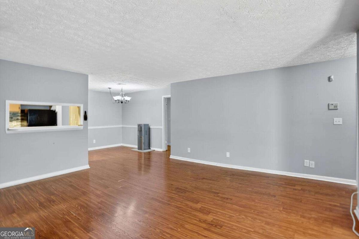 406 Smokerise Circle Marietta - 4