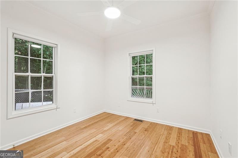 2470 Saint Paul Avenue Atlanta - 12