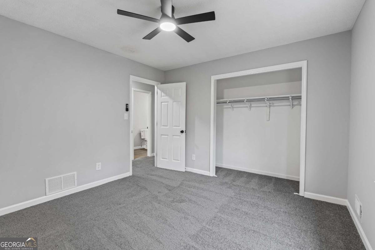 5211 Beechwood Forest Drive Lithonia - 23