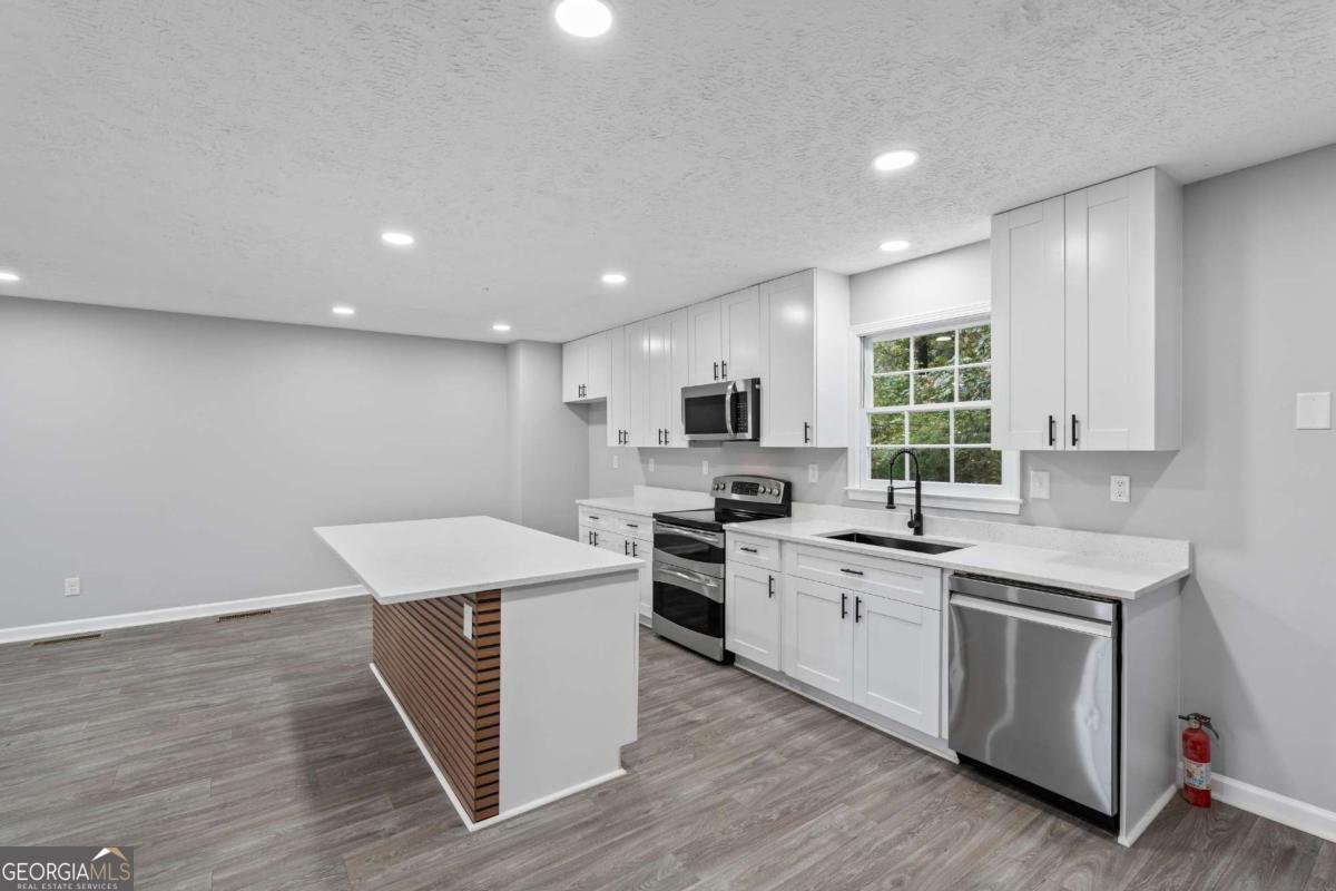 5211 Beechwood Forest Drive Lithonia - 9