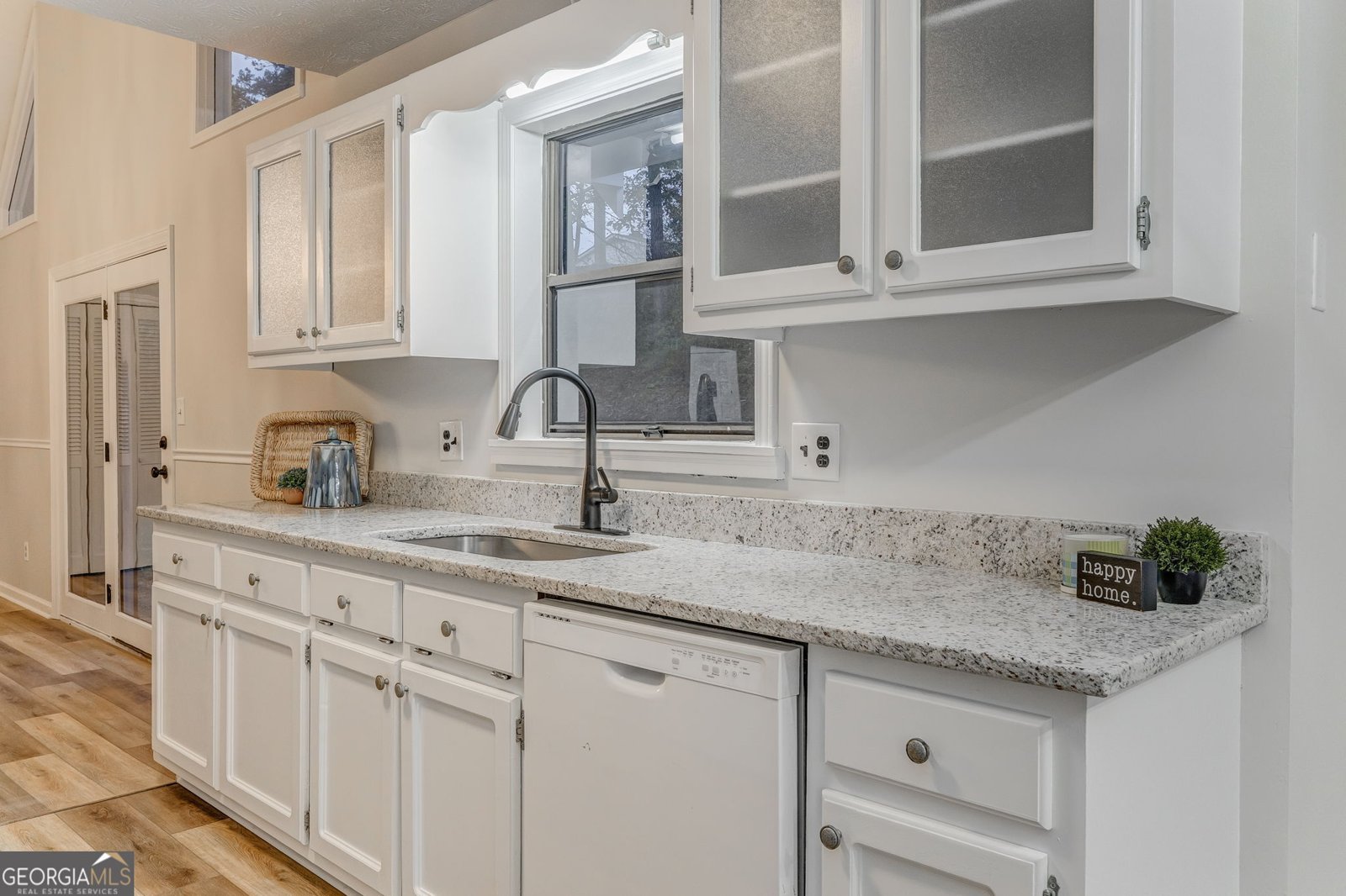 10 Thornwood Drive Rome - 13