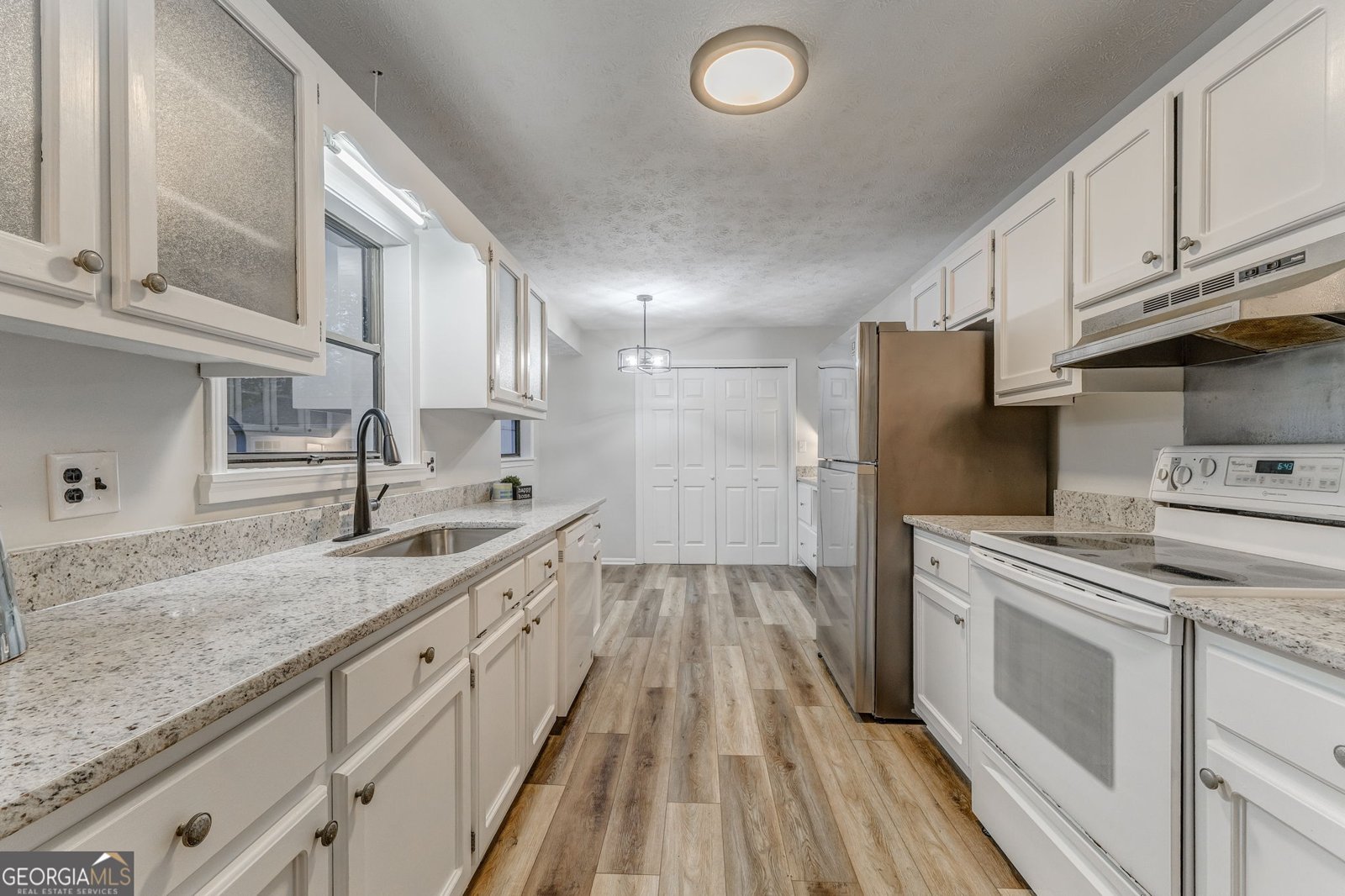 10 Thornwood Drive Rome - 16