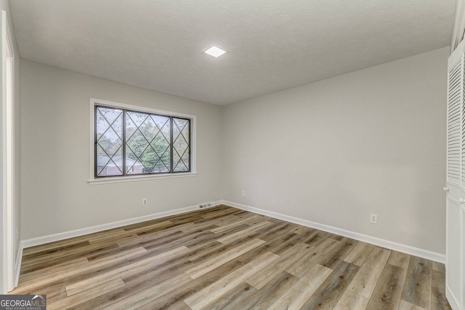 10 Thornwood Drive Rome - 38