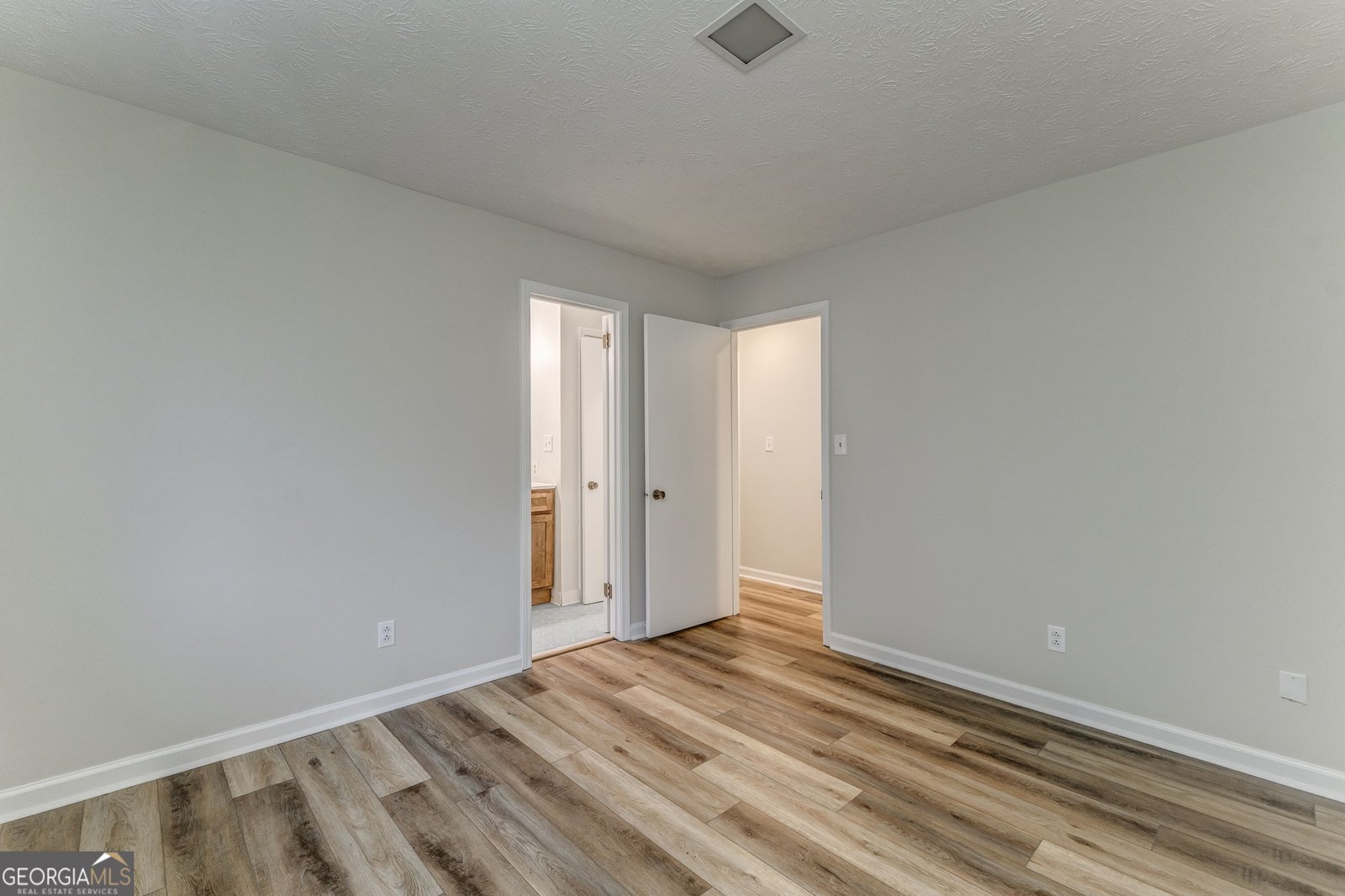 10 Thornwood Drive Rome - 41