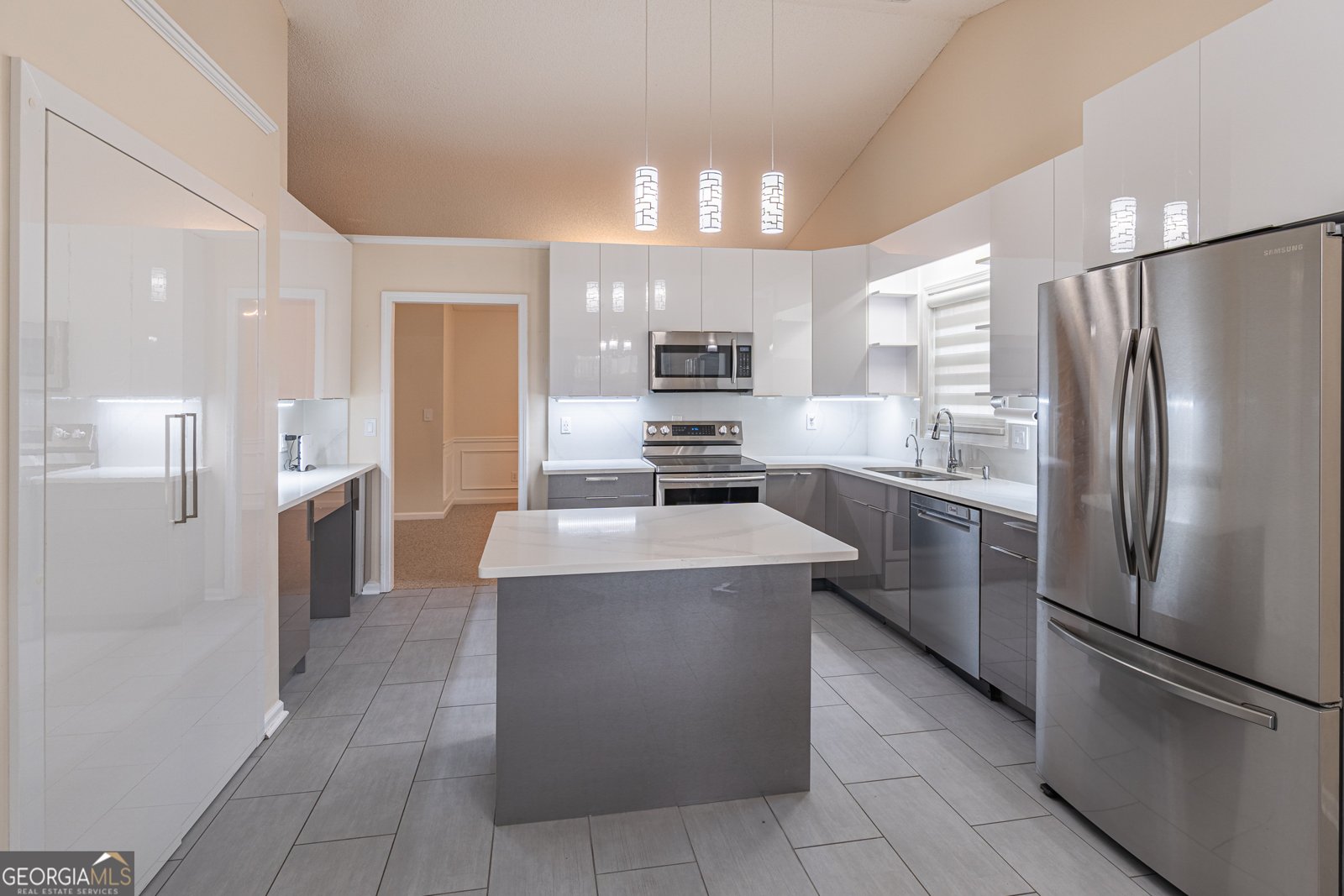 1296 Mandalay Court Lilburn - 10