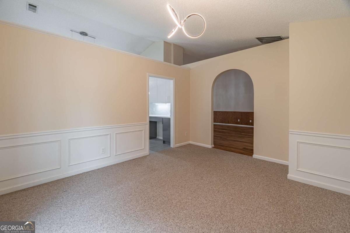 1296 Mandalay Court Lilburn - 11