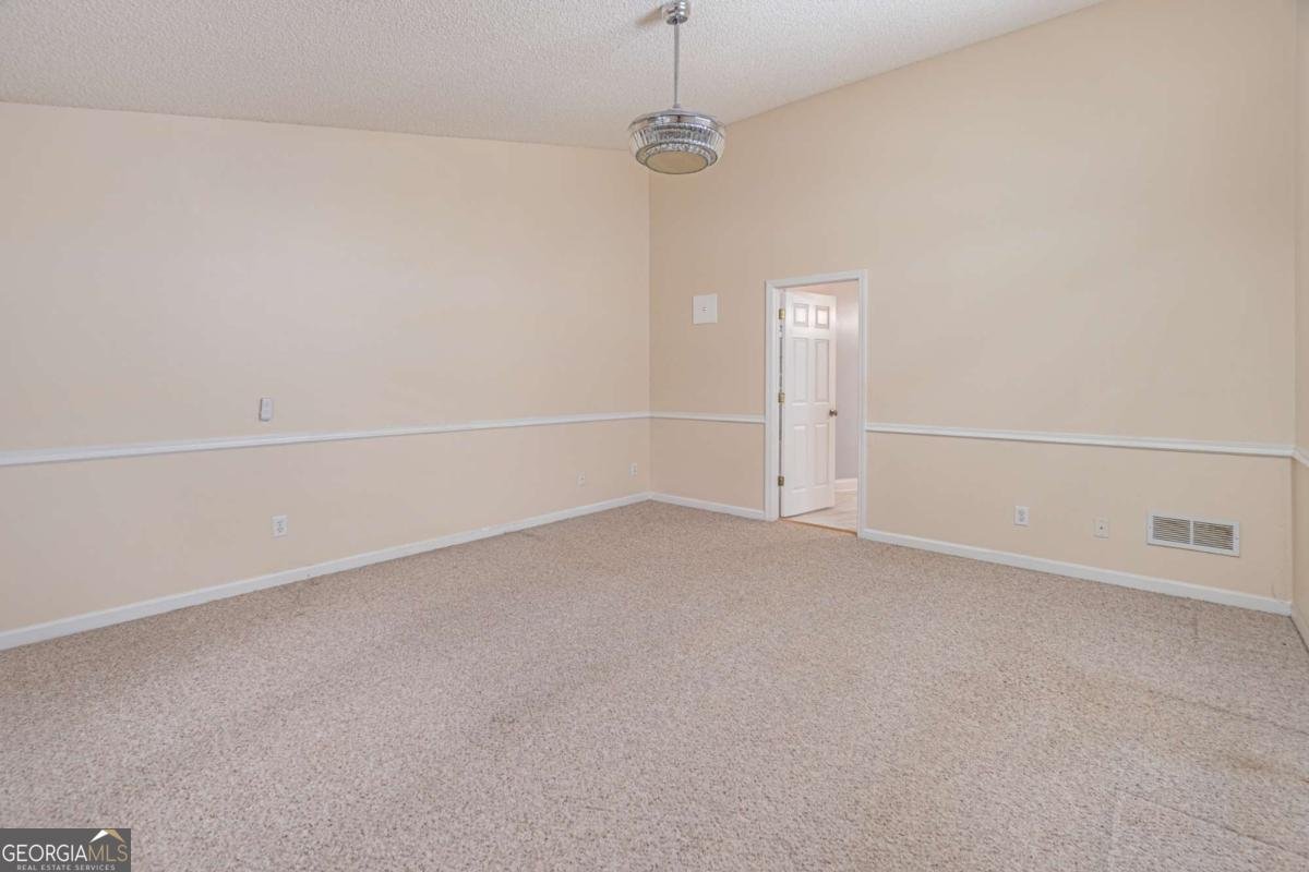 1296 Mandalay Court Lilburn - 13