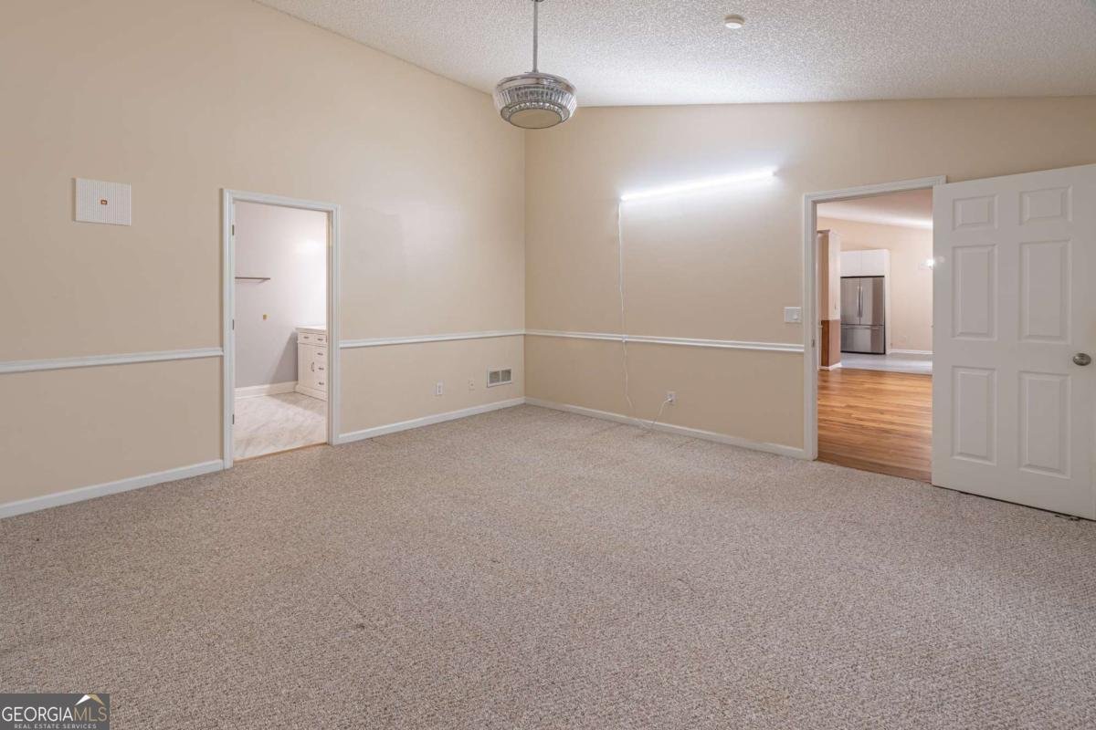 1296 Mandalay Court Lilburn - 14