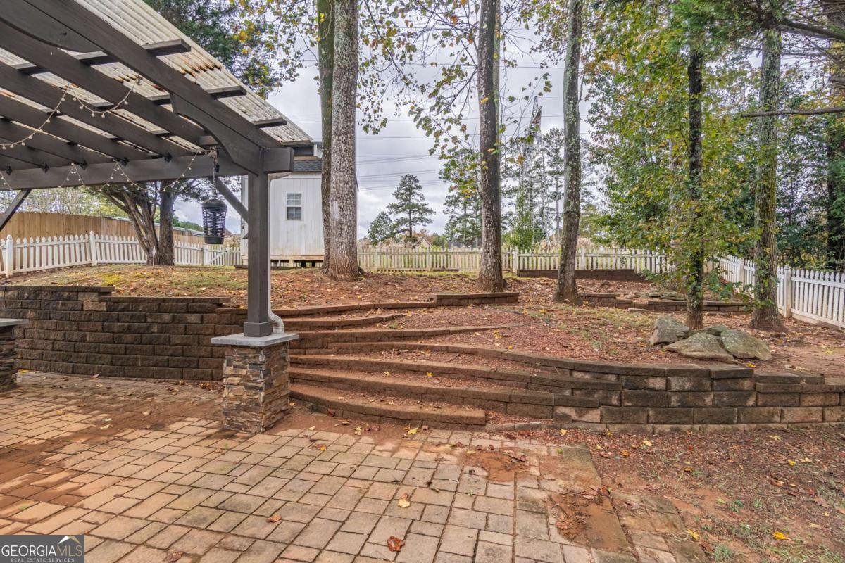 1296 Mandalay Court Lilburn - 20