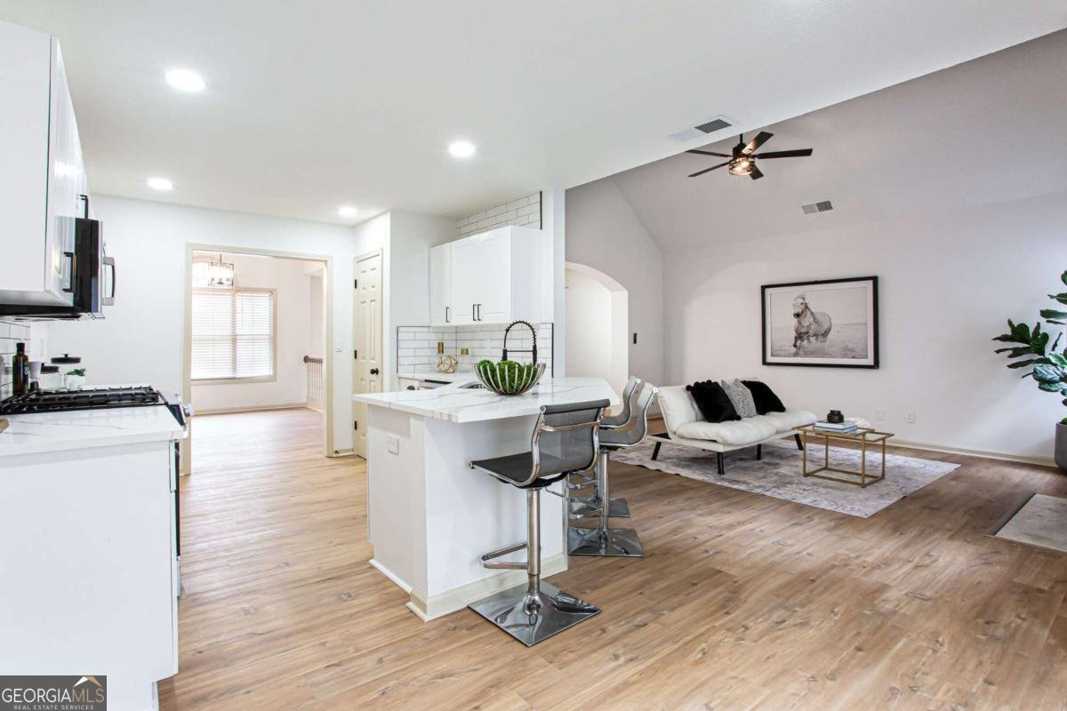 5619 Wandering Vine Lane Mableton - 10