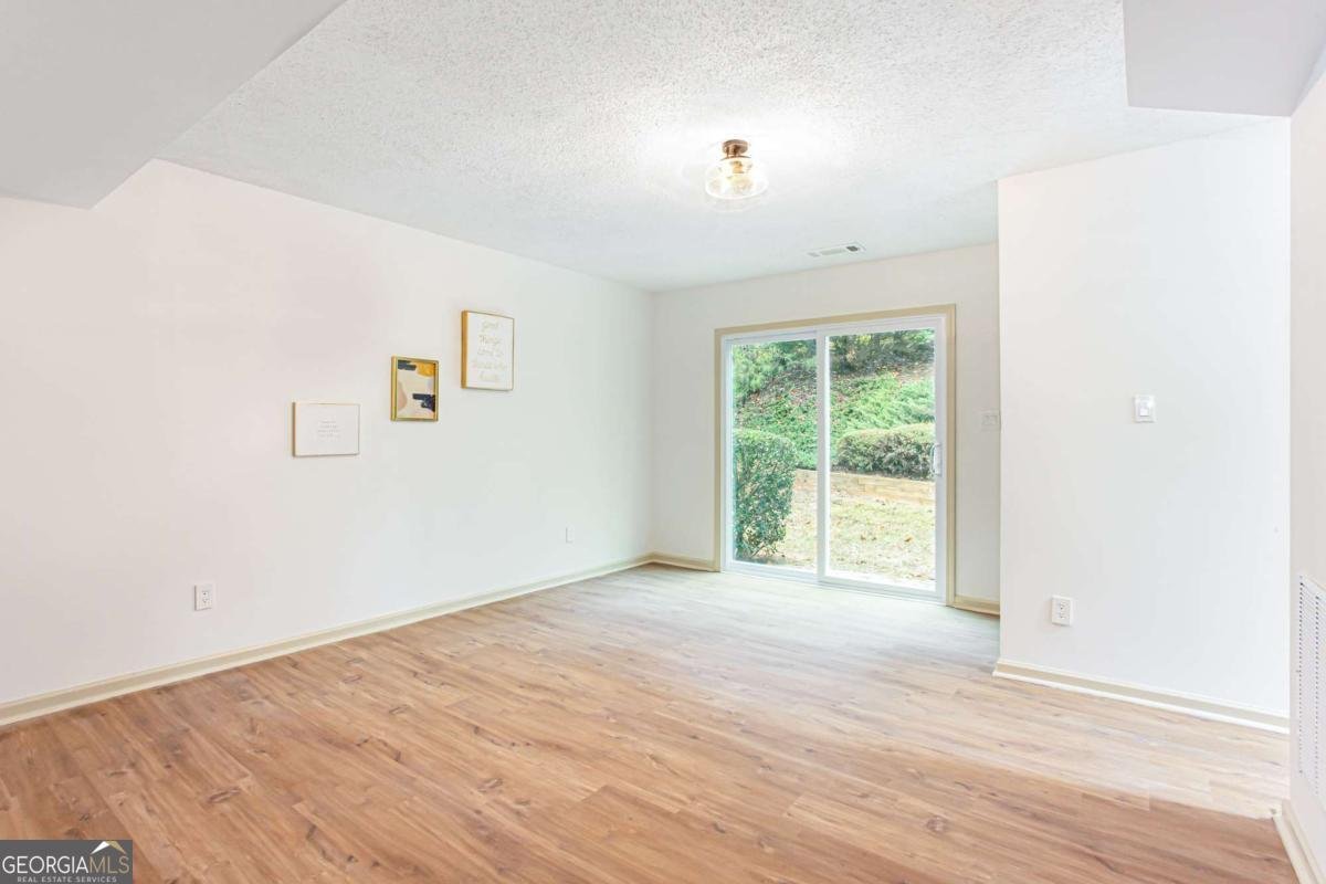 5619 Wandering Vine Lane Mableton - 34