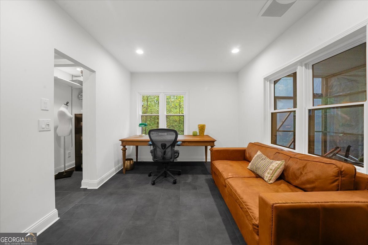 515 Kent Road Roswell - 71