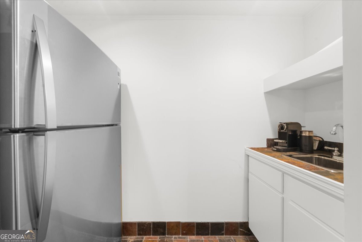 515 Kent Road Roswell - 73