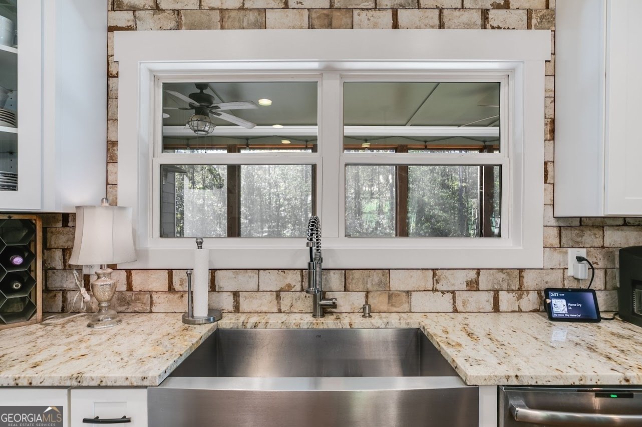 1001 Glenloch Road Roopville - 11