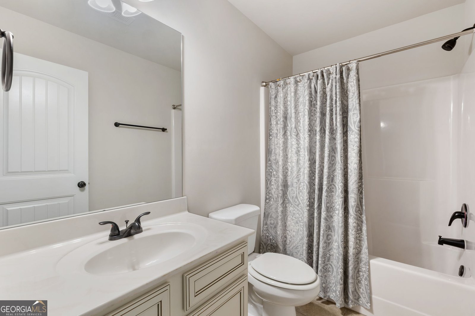 2307 Loughridge Drive Buford - 33