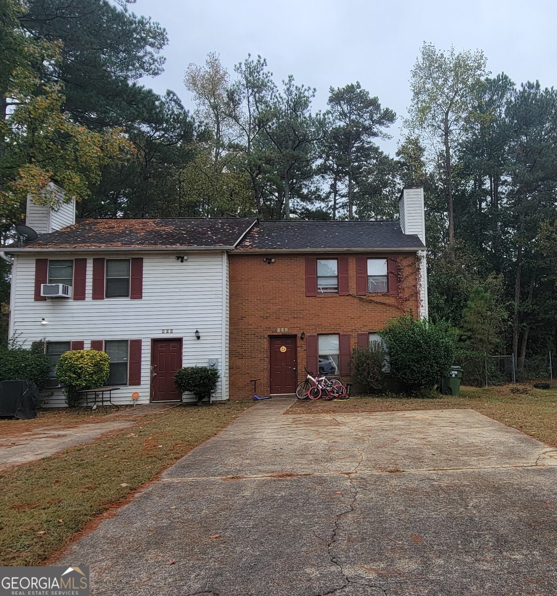 908 Silverwood Drive Atlanta - main photo