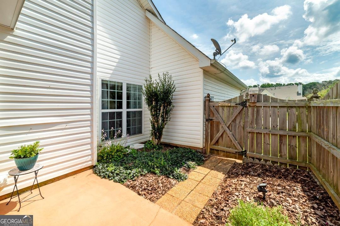 75 Courtyard Lane Newnan - 30