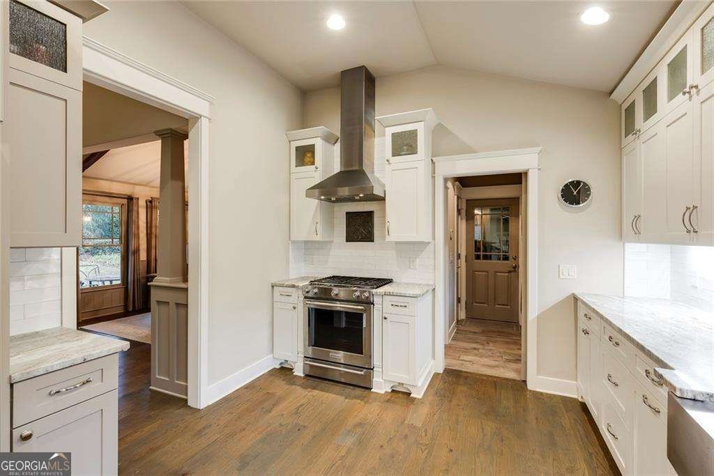 6335 Cherry Tree Lane Sandy Springs - 16