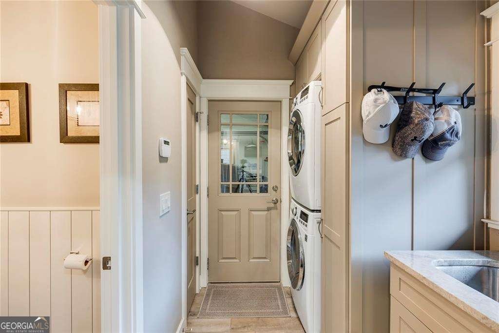 6335 Cherry Tree Lane Sandy Springs - 17