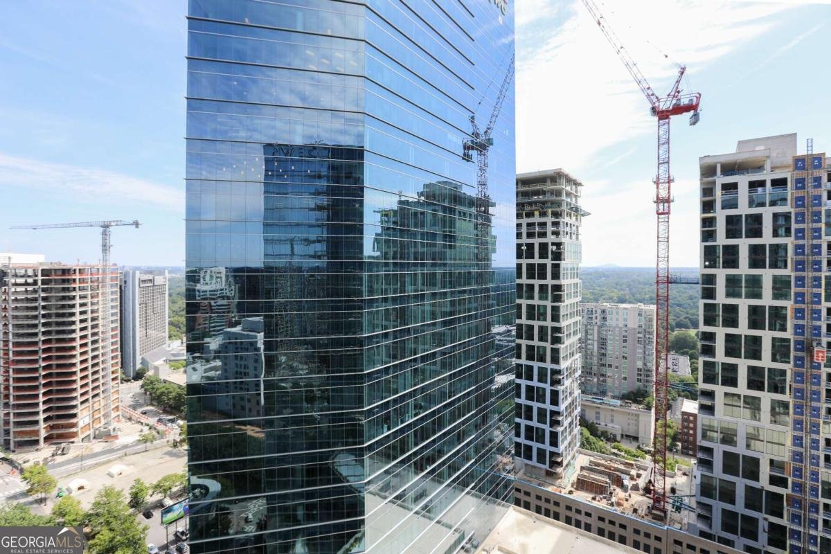 1065 Peachtree Street Atlanta - 27