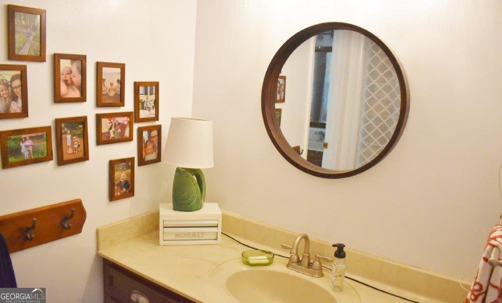 668 Monticlair Drive Macon - 27