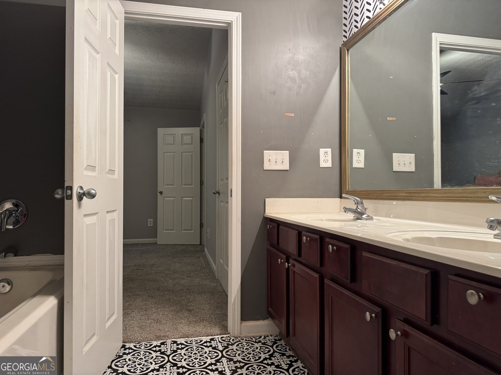 388 Berckman Drive Lilburn - 22