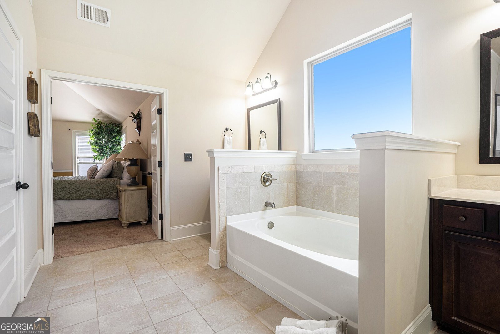 411 Little Carter Cove Loganville - 28