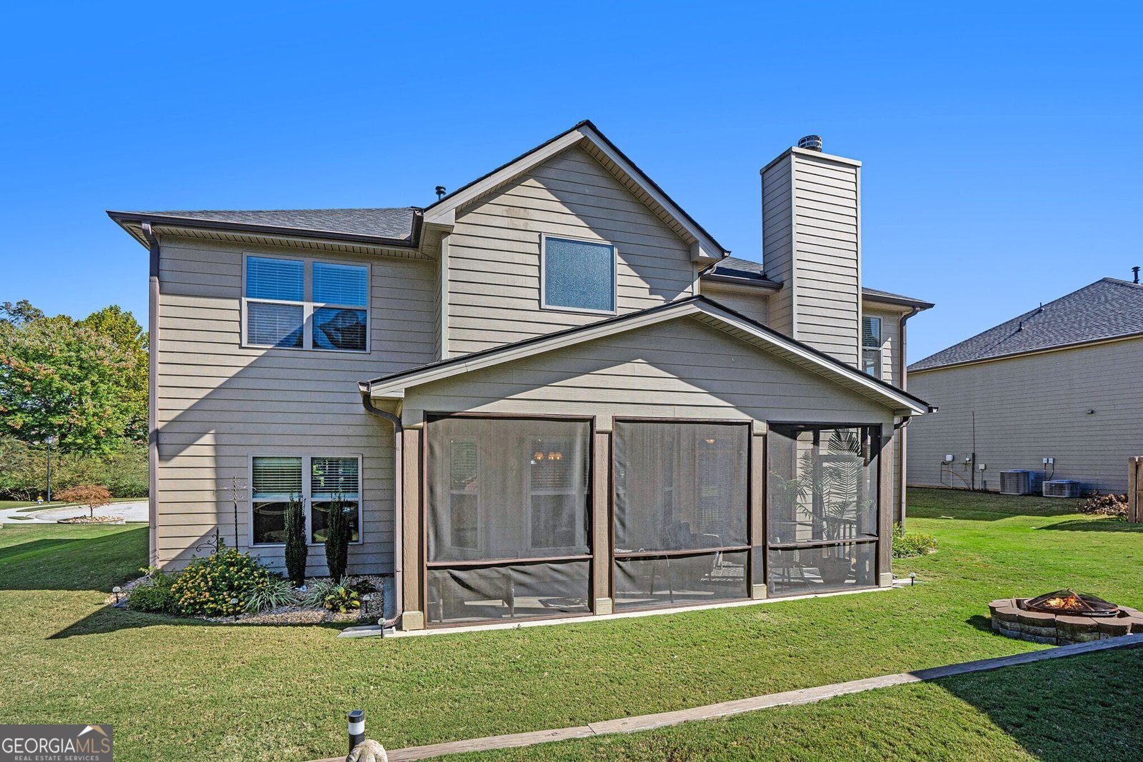 411 Little Carter Cove Loganville - 38