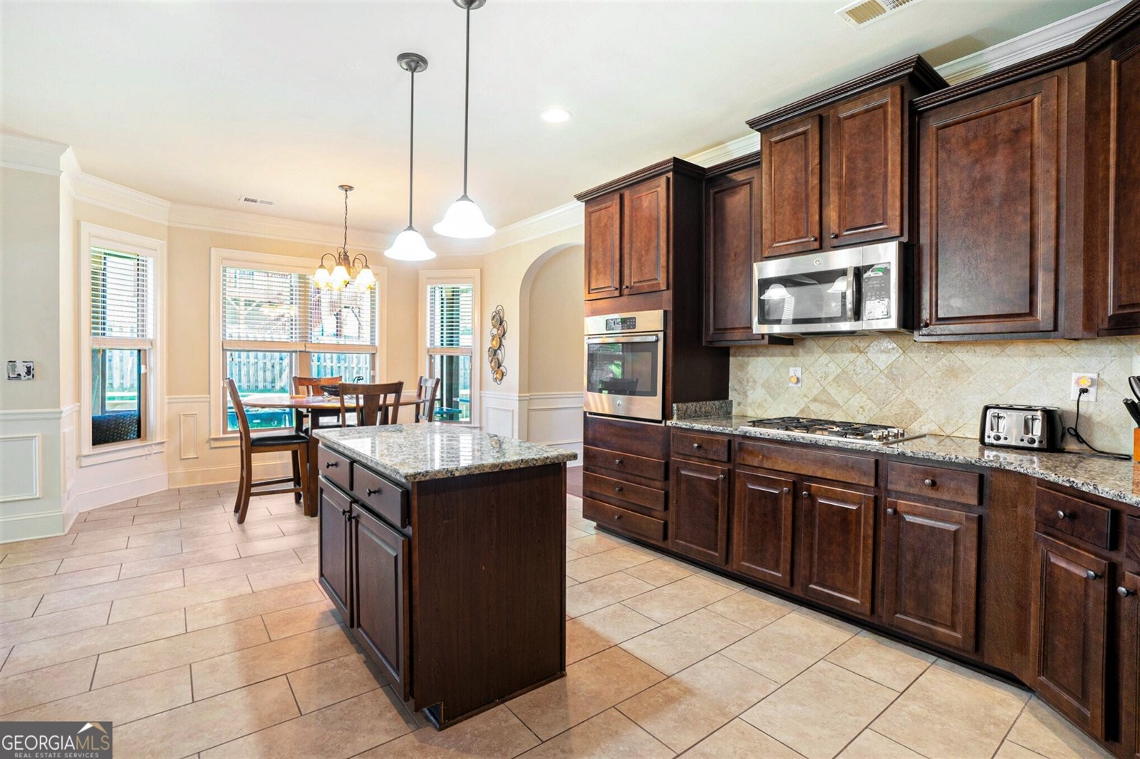 411 Little Carter Cove Loganville - 4