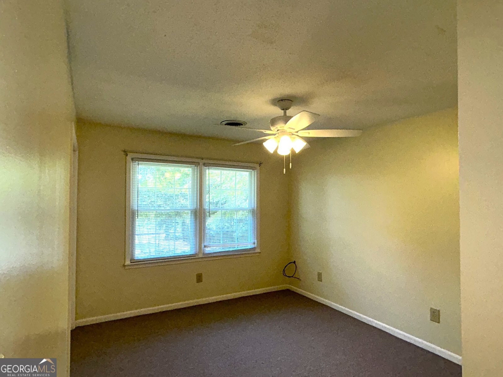 205 22 W Highway Milledgeville - 17