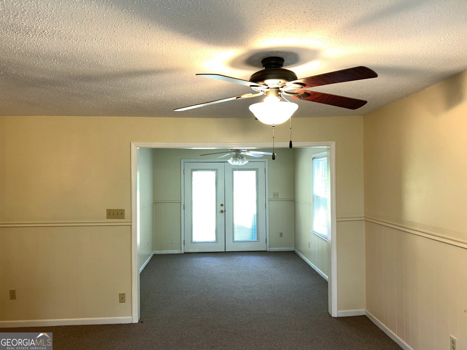 205 22 W Highway Milledgeville - 25