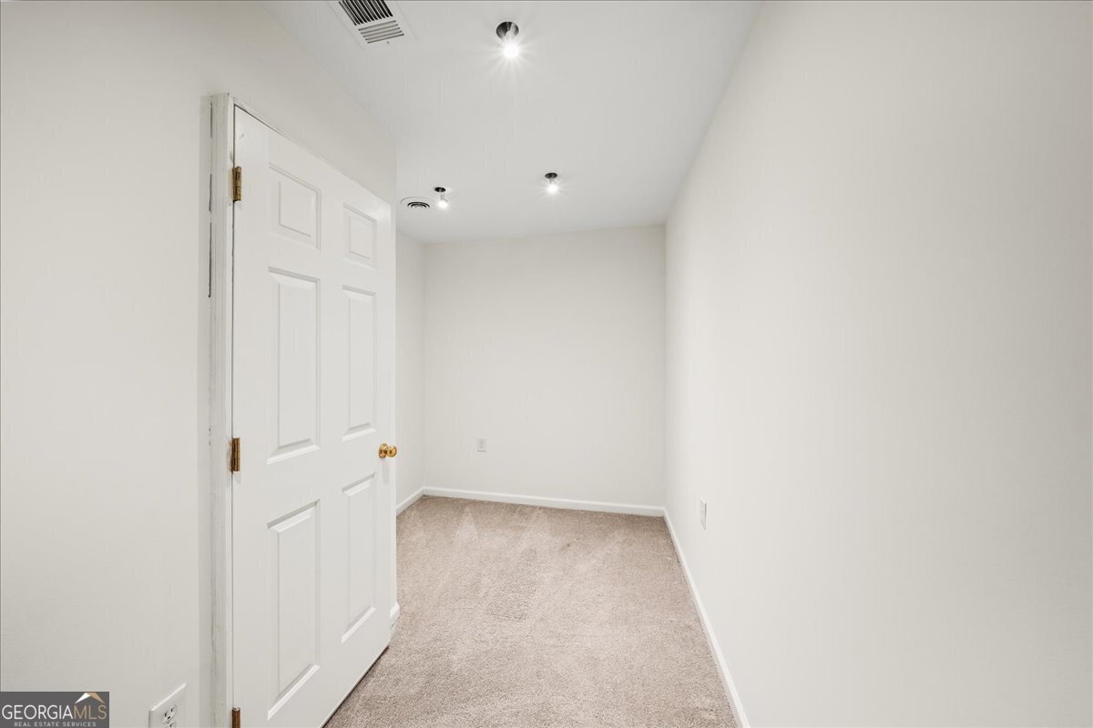 3800 Chattahoochee Summit Drive Atlanta - 5