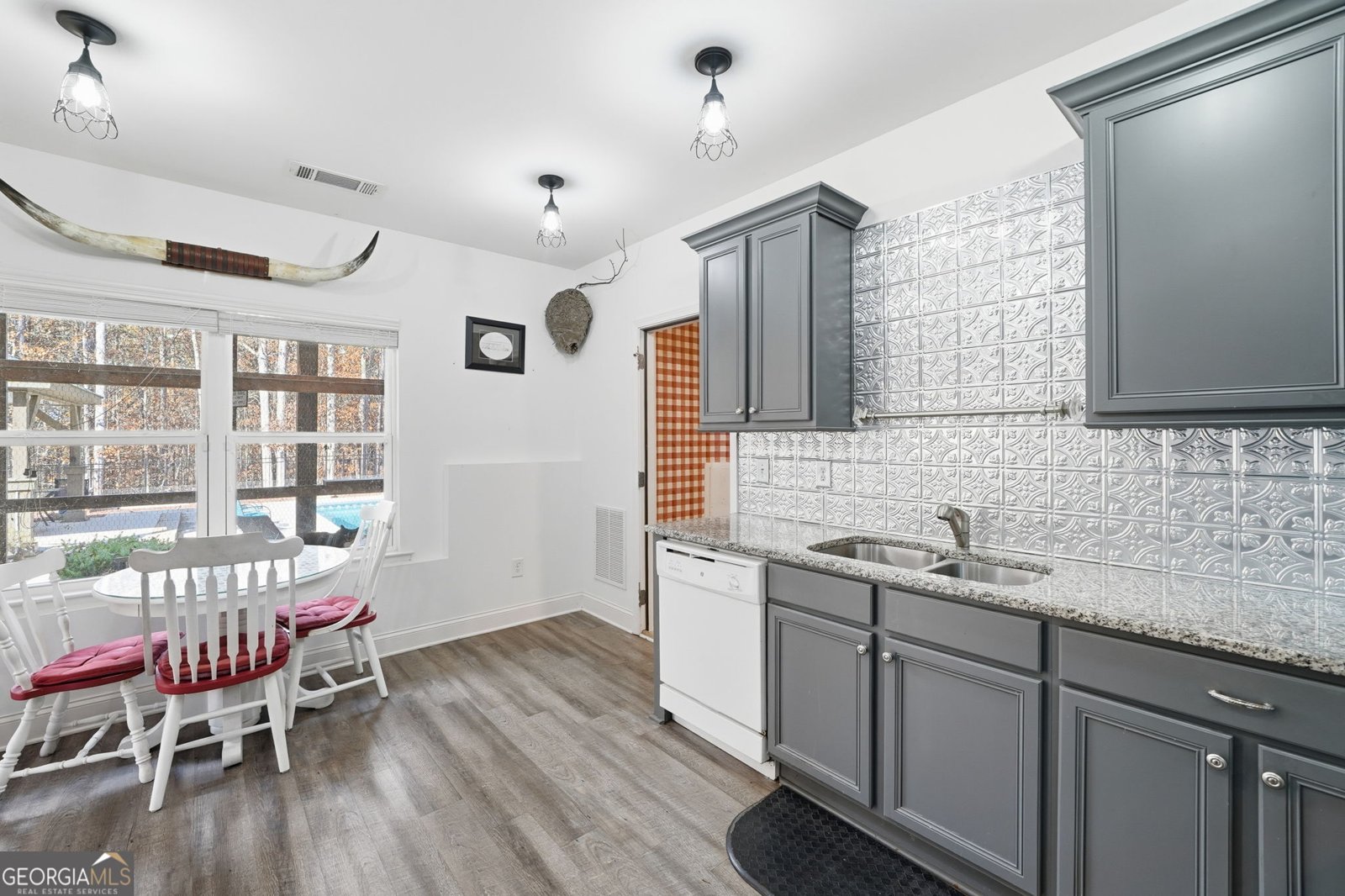 386 Victoria Road Woodstock - 4