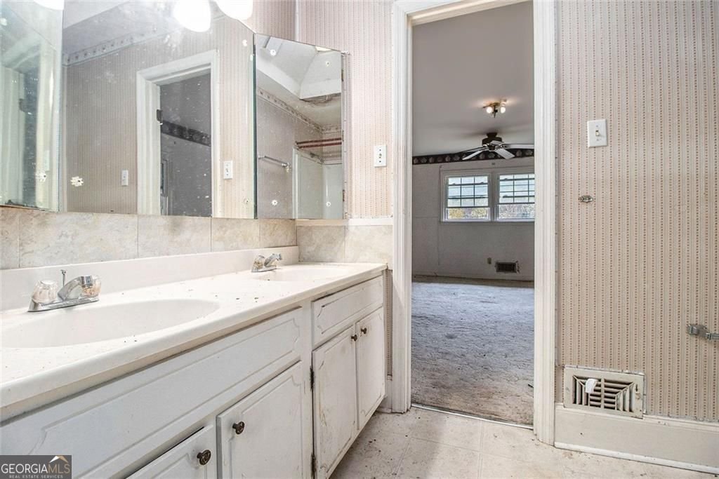 1723 Regency Place Riverdale - 20