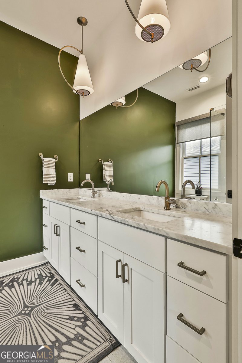 127 Ravenhurst Lane Fayetteville - 30