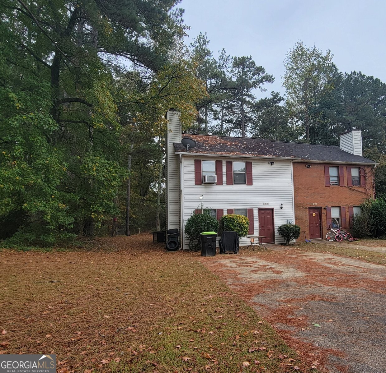 906 Silverwood Drive Atlanta - main photo