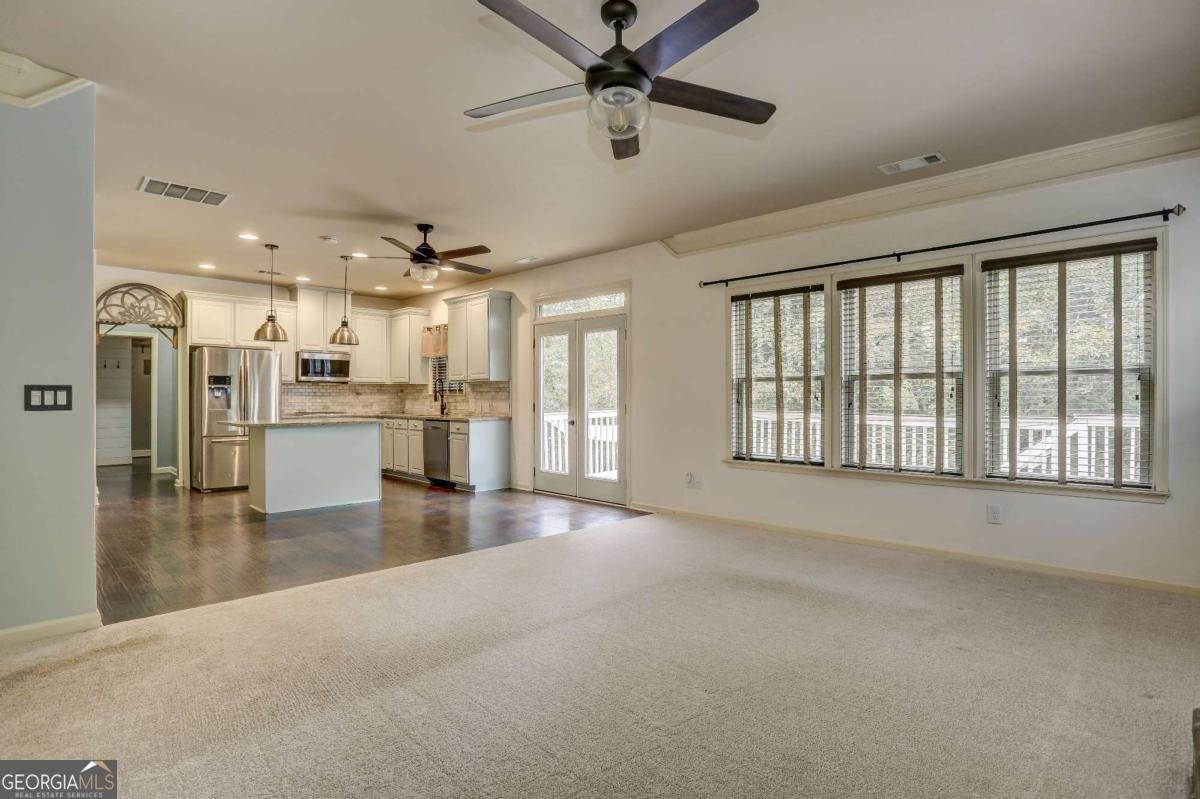 2560 Olney Falls Drive Braselton - 11