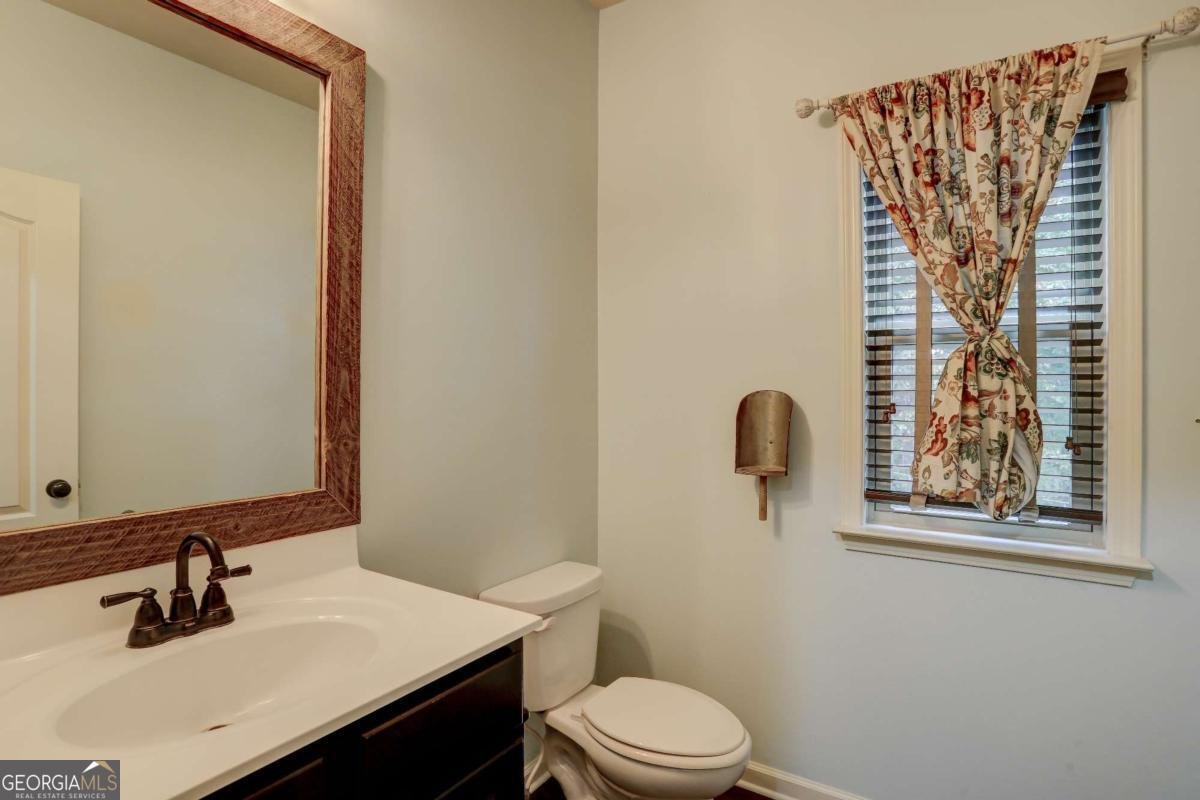 2560 Olney Falls Drive Braselton - 18