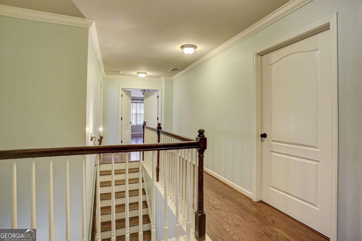 2560 Olney Falls Drive Braselton - 21