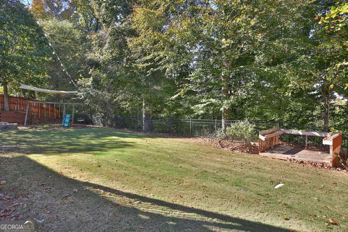 2560 Olney Falls Drive Braselton - 47