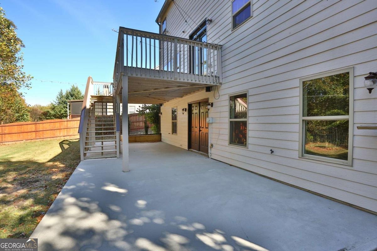 2560 Olney Falls Drive Braselton - 48