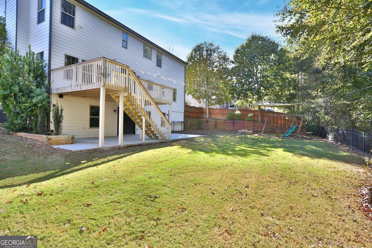 2560 Olney Falls Drive Braselton - 51