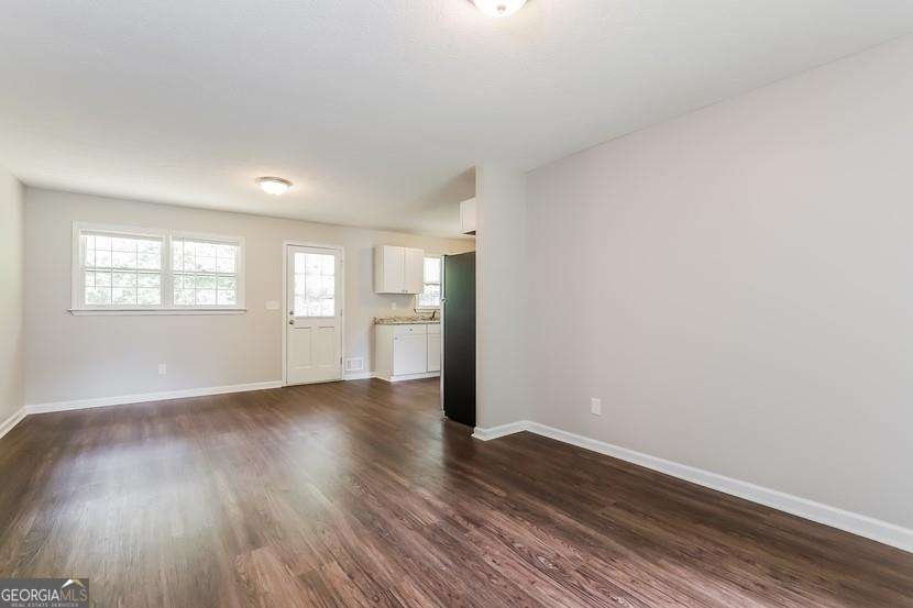 4820 Oak Grove Drive Cumming - 4